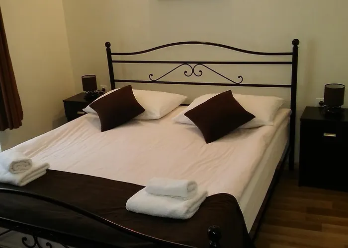 Πανσιόν Old Town